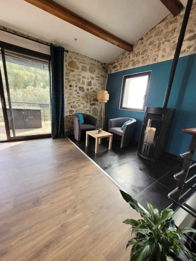 Chaleureuse Bergerie Renovee. Villa Tourrette-Levens